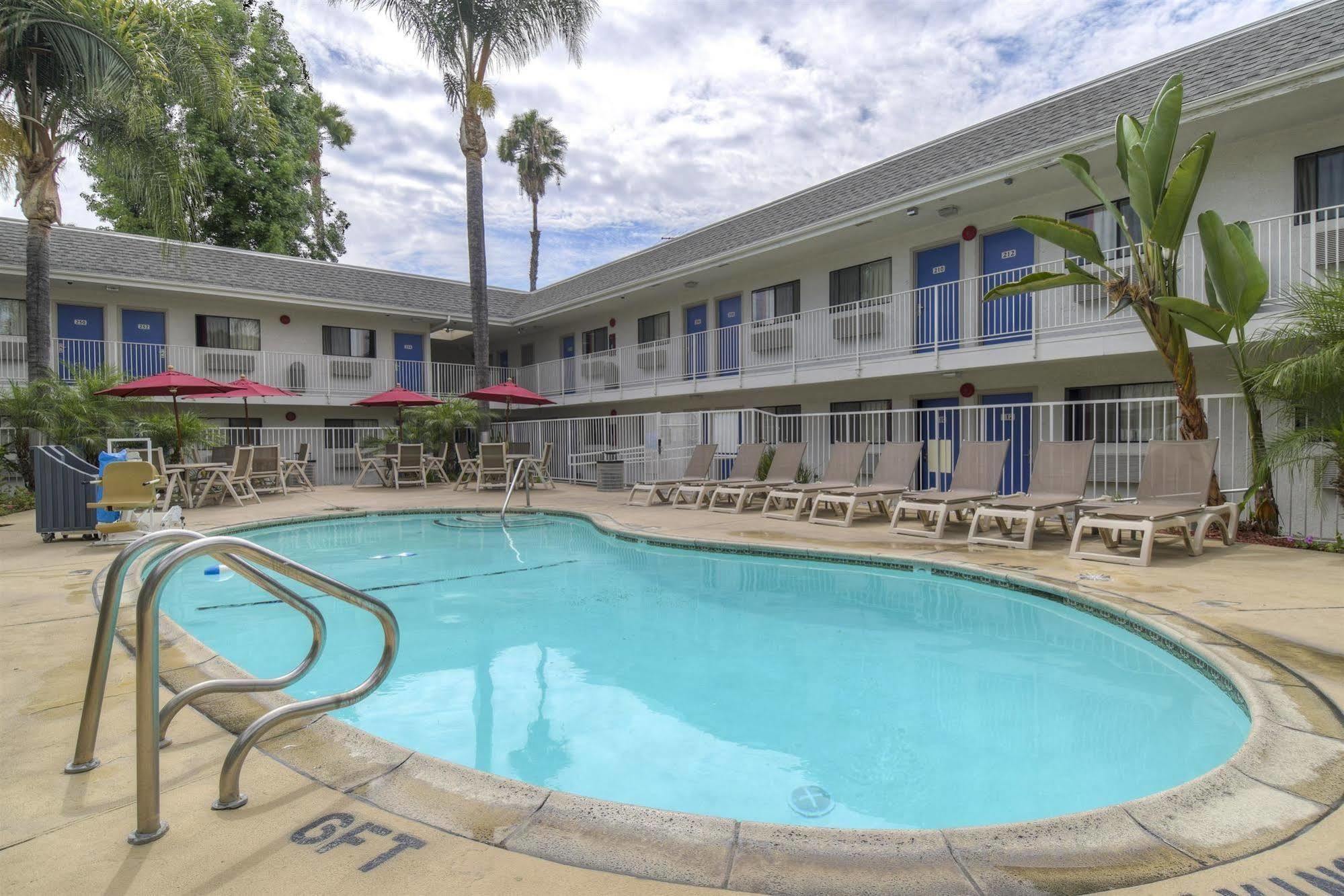 Motel 6-Baldwin Park, Ca - Los Angeles Екстер'єр фото